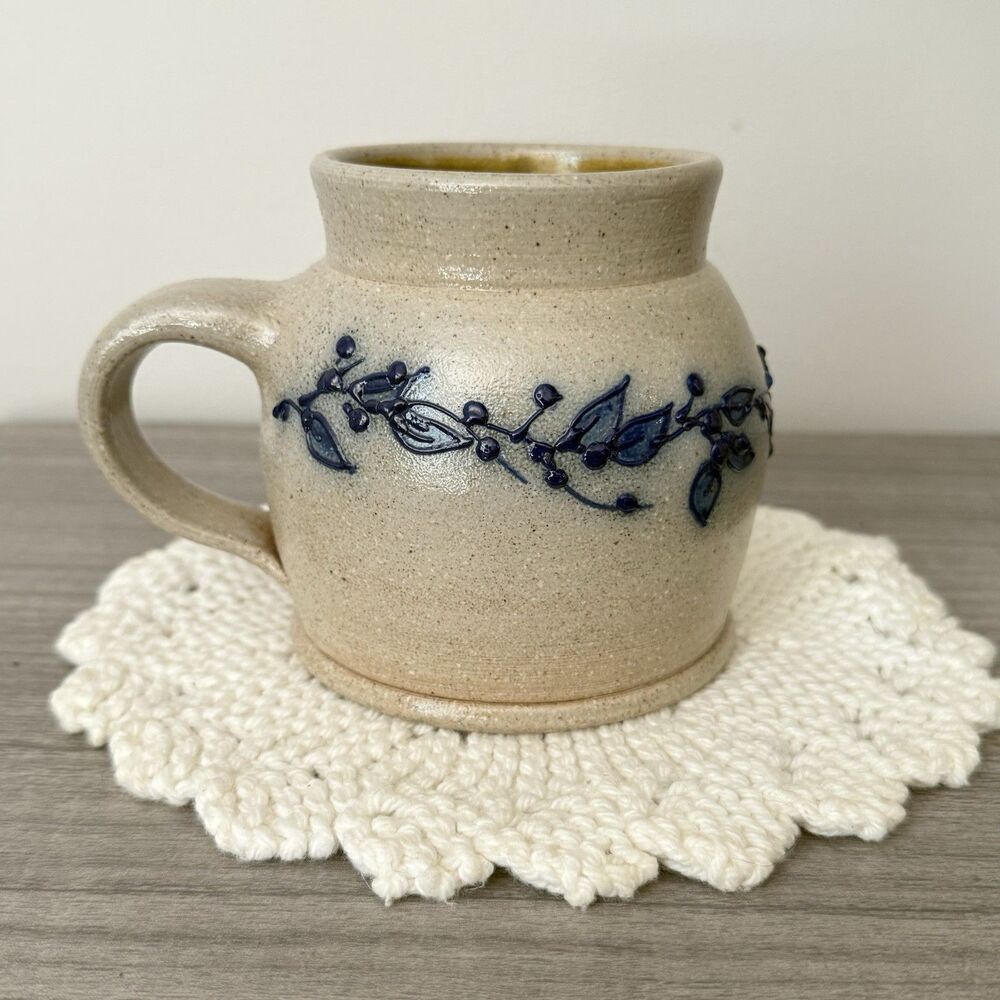 Salmon Falls Pottery Stoneware Cider Mug Blueberry Vine HTF VINTAGE 2001 USA